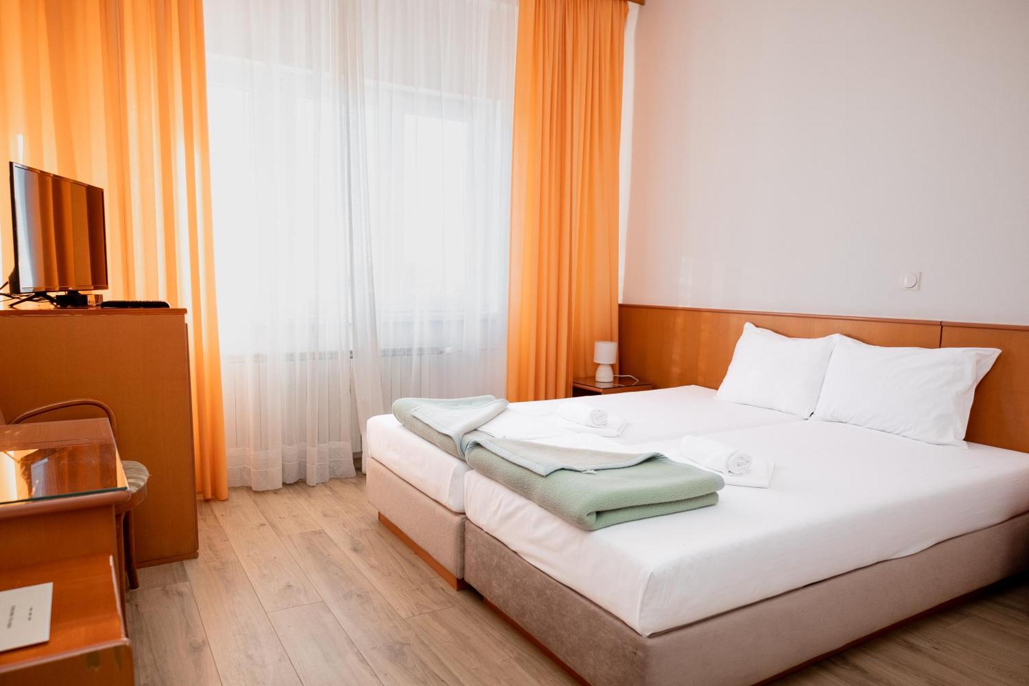 Hotel Molika Magarevo Стая снимка
