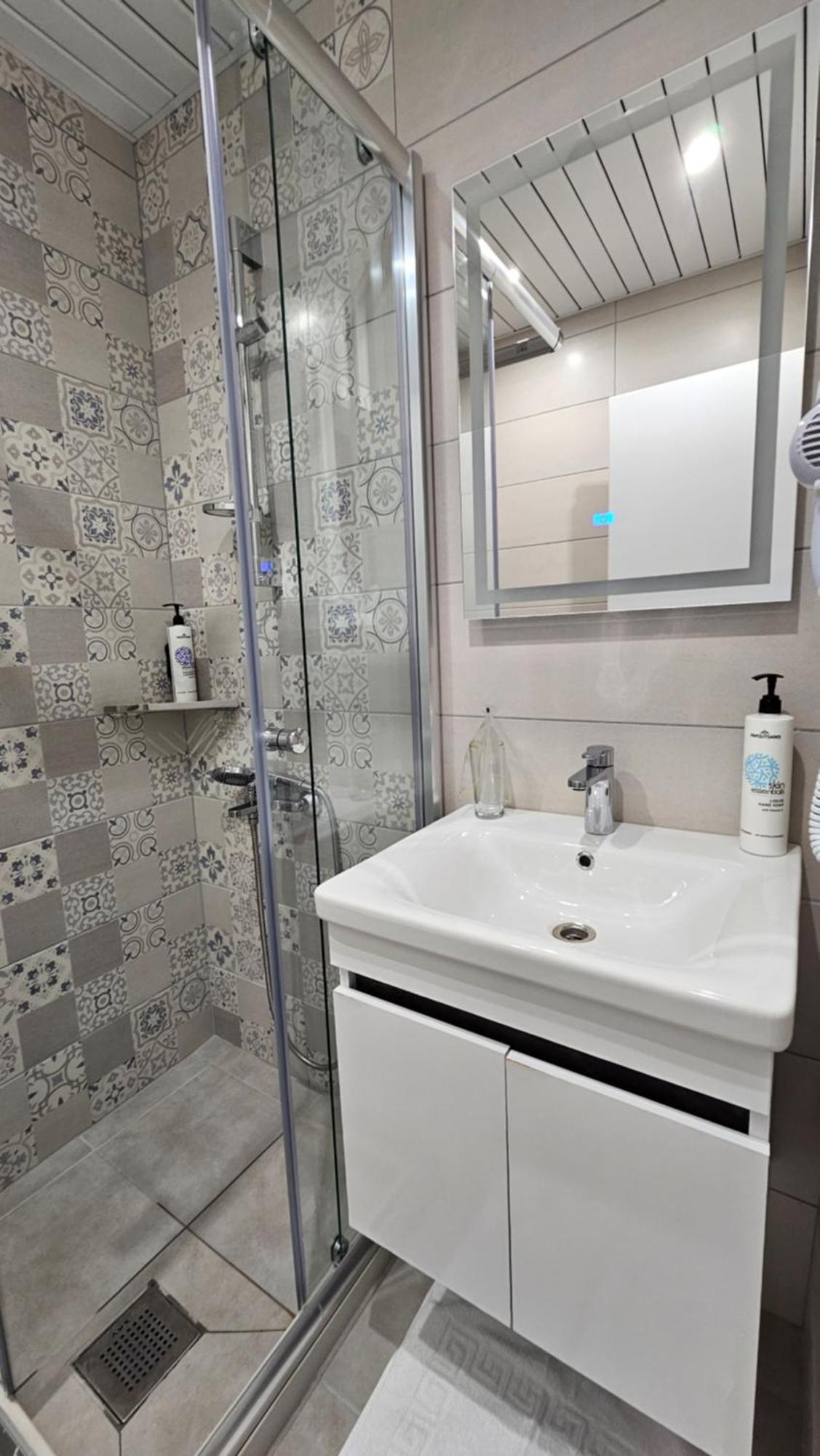 Hotel Molika Magarevo Екстериор снимка
