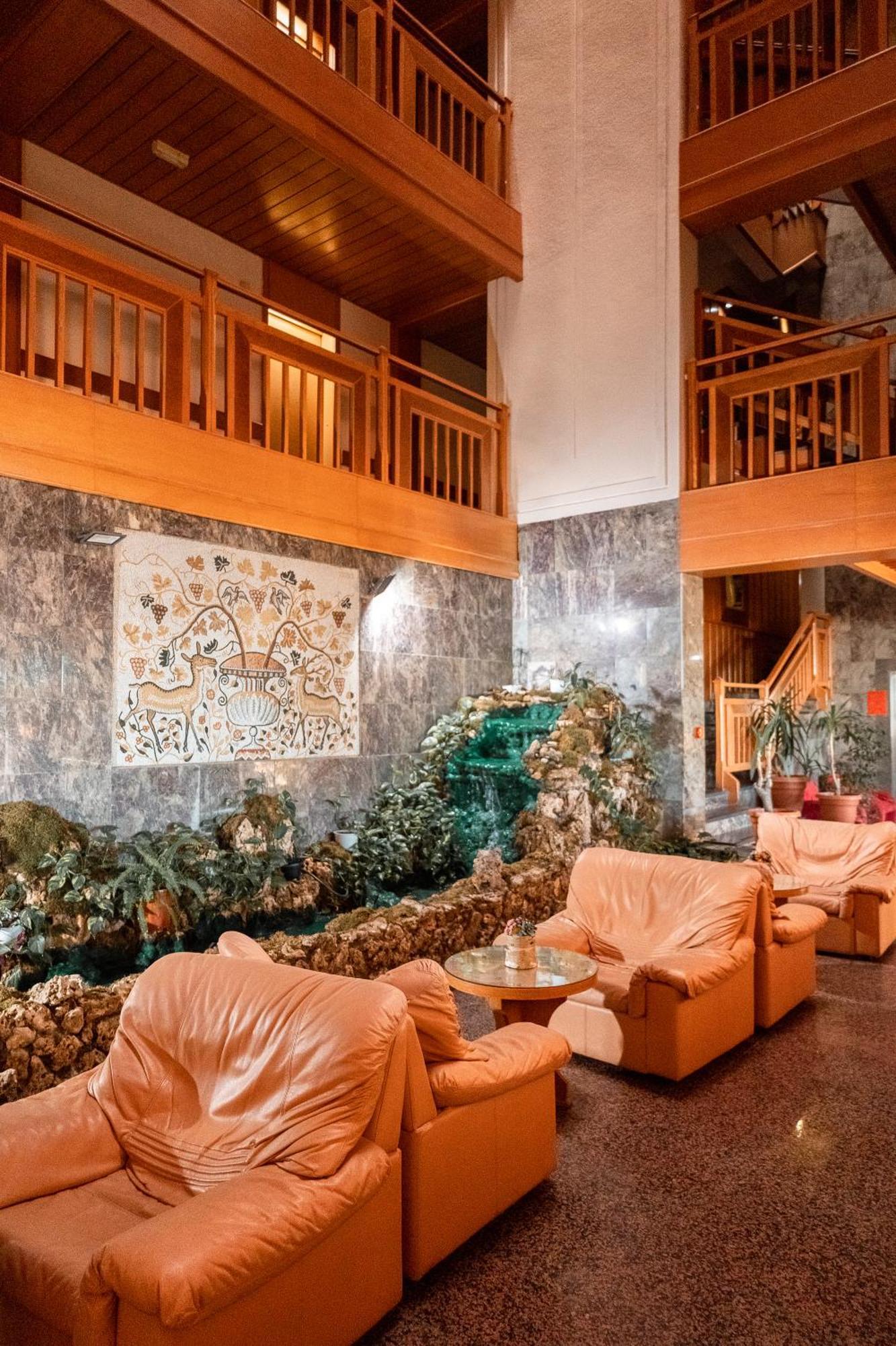 Hotel Molika Magarevo Екстериор снимка