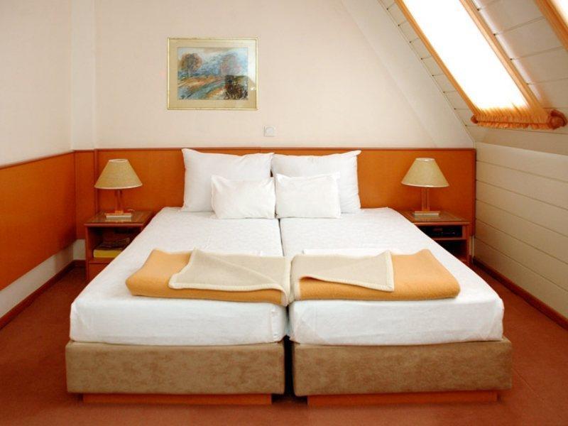 Hotel Molika Magarevo Екстериор снимка