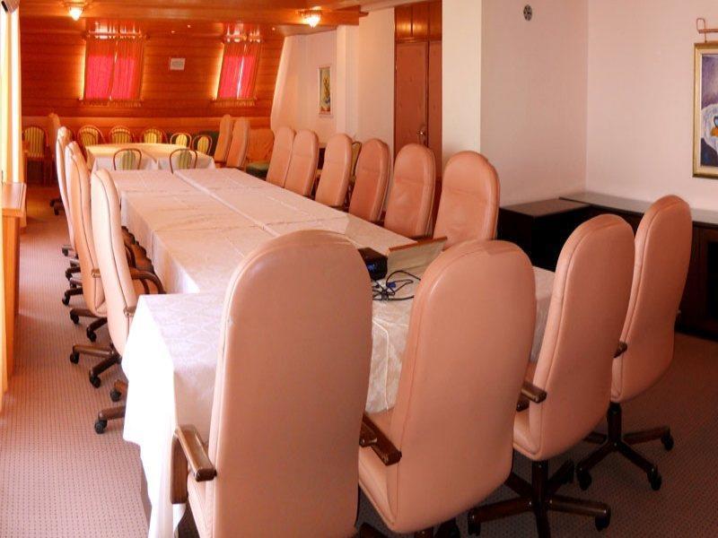 Hotel Molika Magarevo Екстериор снимка
